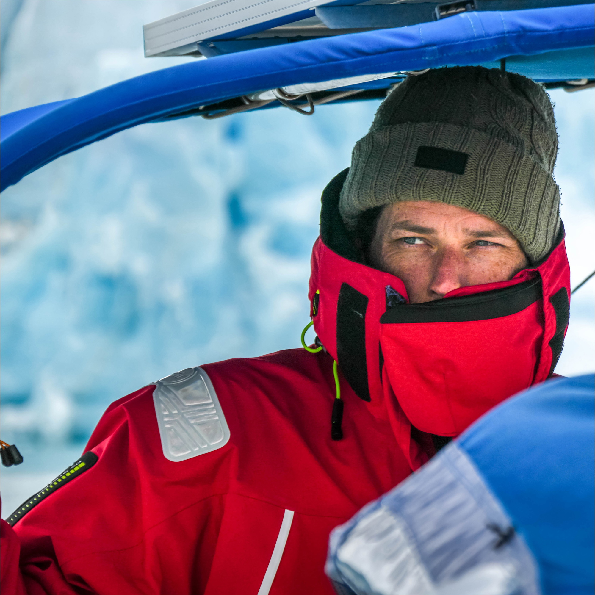 2026 Gill OS1 Ocean Jacket OS14J - Red
